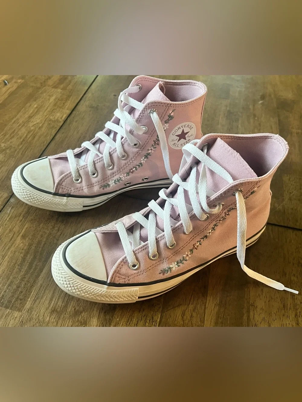 Converse Chuck Taylor All Star Embroidered High Top Sneakers , Size 5.5Y